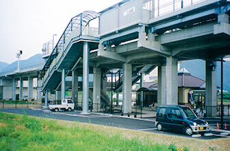 三谷駅